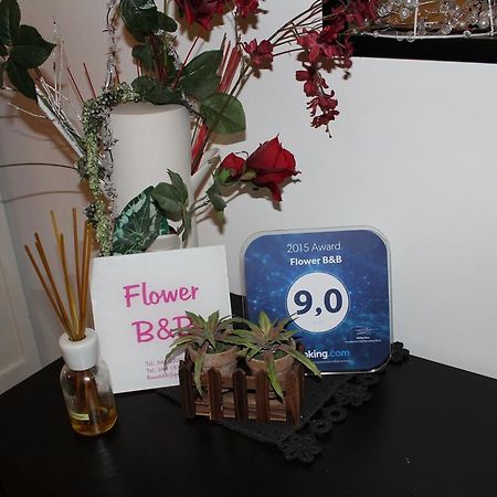 Flower ตรานิ ภายนอก รูปภาพ
